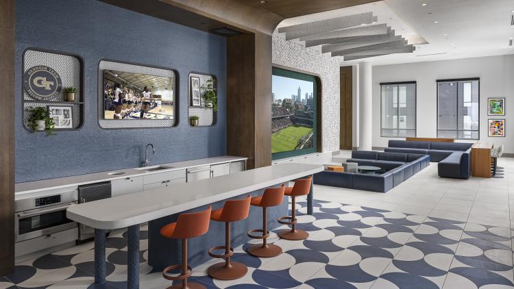 Long kitchen counter and kitchenette